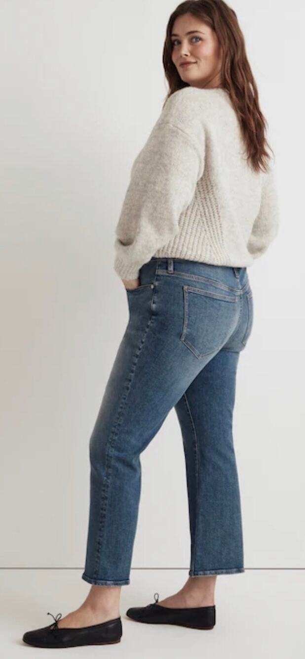 Madewell The Plus mid-rise kick out Jeans, size 14W,Oneida Wash, DM7401, NP469